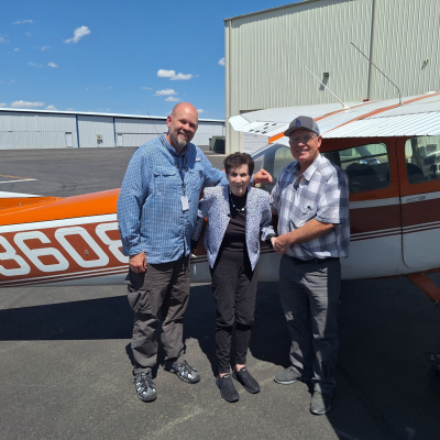 Marge with CNS&#039;s Jason Bohman and pilot Kim Hall